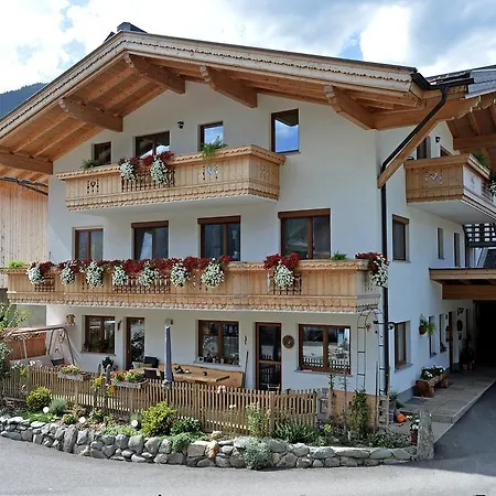 Gospodarstwo agroturystyczne Talhammerhof Uderns